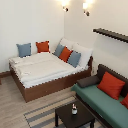Osvat Apartment
