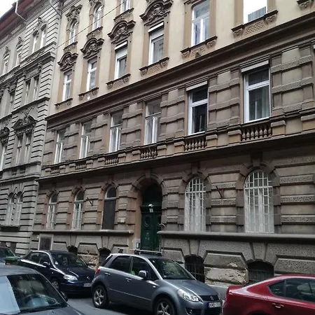 Osvat Apartamento Budapeste